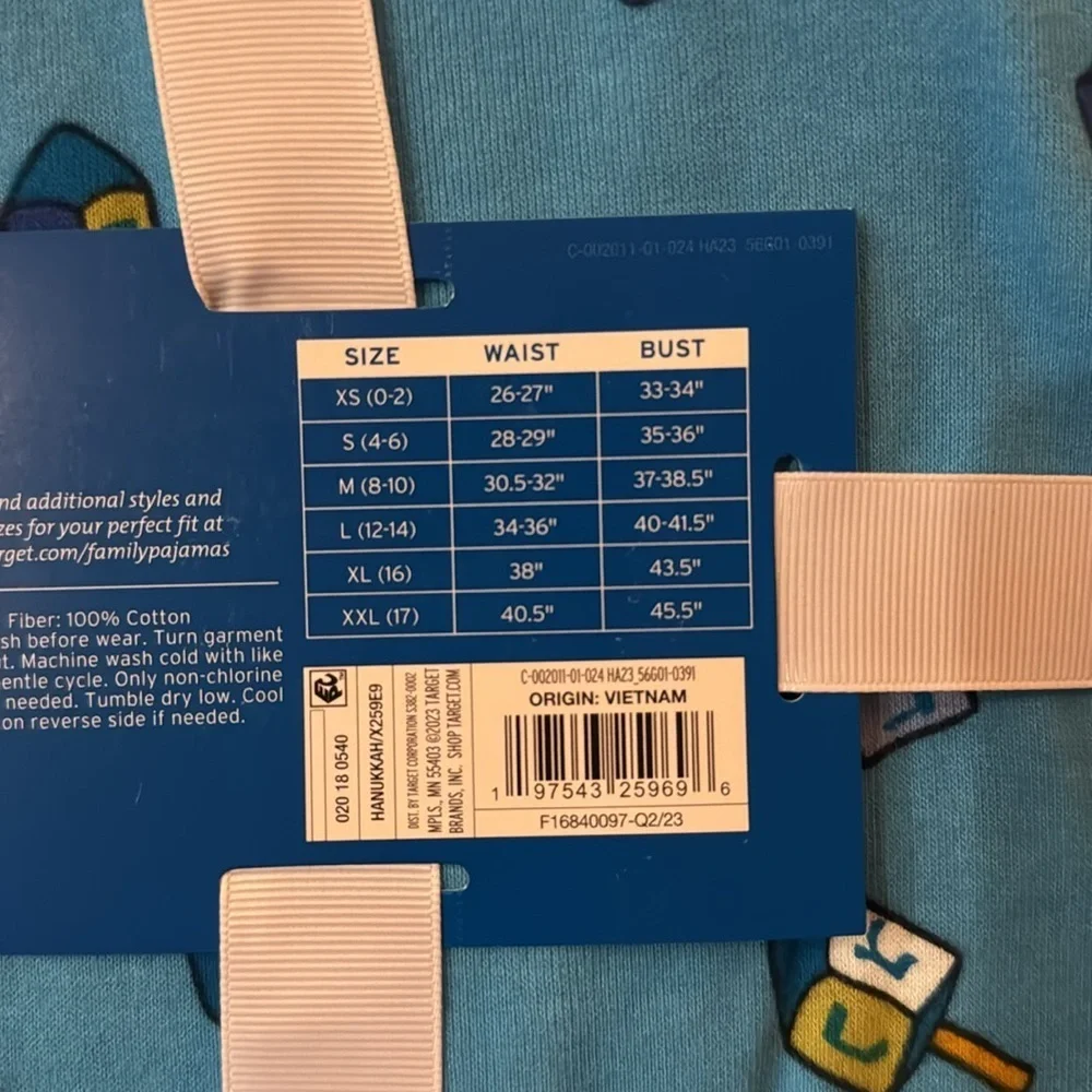 NIP Target Women’s Hanukkah Cotton Pajama Set Dreidel Print Blue Size Small - Picture 6 of 7